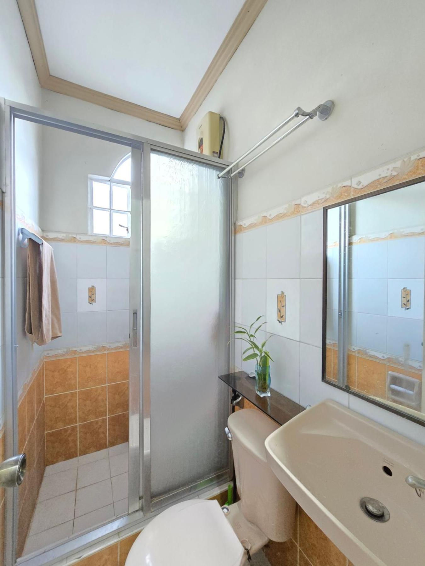 35 Amistad Guesthouse Baguio City ภายนอก รูปภาพ